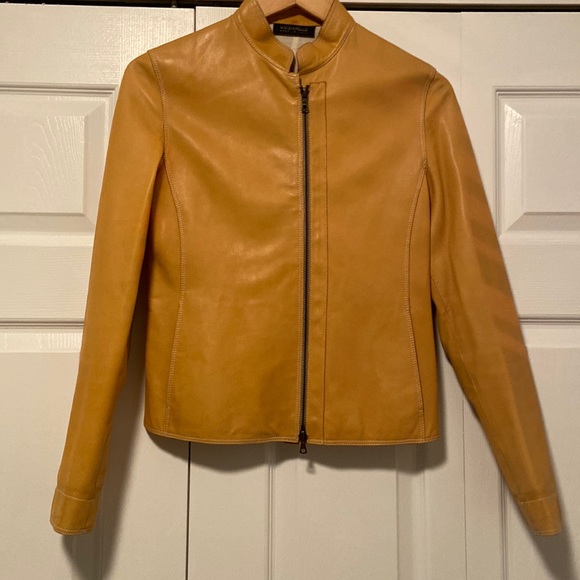 Italian Leather jacket - Picture 1 of 10